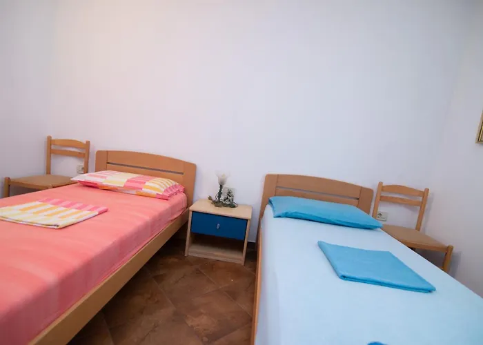 Rovenska House Pensionat 3*