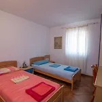 Rovenska House Gostinjska kuća 3*